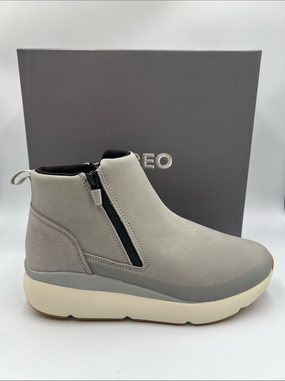 Abeo MXV Shift zip ankle boot high top sneaker gray suede comfort new 10 WIDE 10